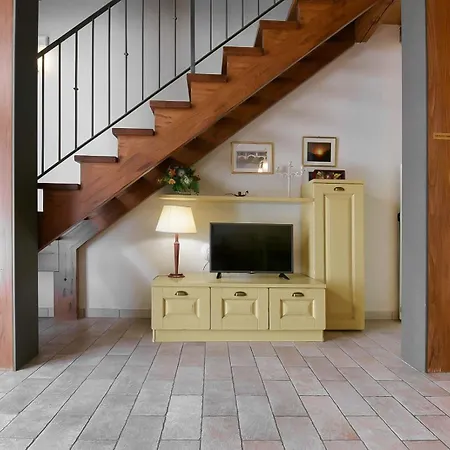 Avesani Apartman Pastrengo